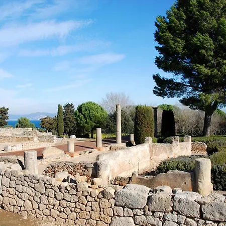 In Near Beaches And Aquabrava * Vila-sacra